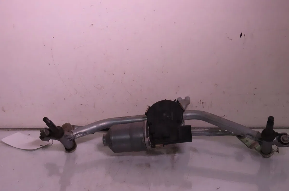 Moteur essuie-glace avant Citroën C3 AIRCROSS II (2R_, 2C_) 1.2 puretech 110 (2rhnzb, 2rhnzw, 2rhnpx, 2rhnpj) (2017) occ