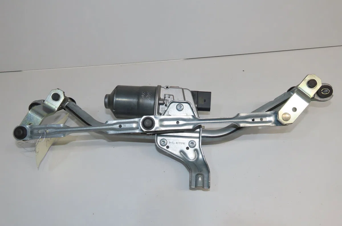 Moteur essuie-glace avant Citroen C3 AIRCROSS II (2R_, 2C_) 1.5 bluehdi 100 (2cyhyj) (2018) occasion