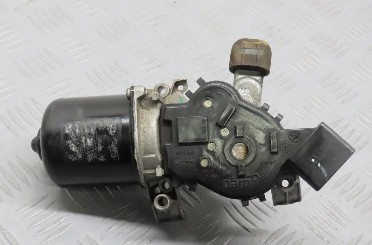 Moteur essuie-glace avant Citroen C3 II (SC_) 1.2 vti 82 (2012-2016) 5 portes occasion