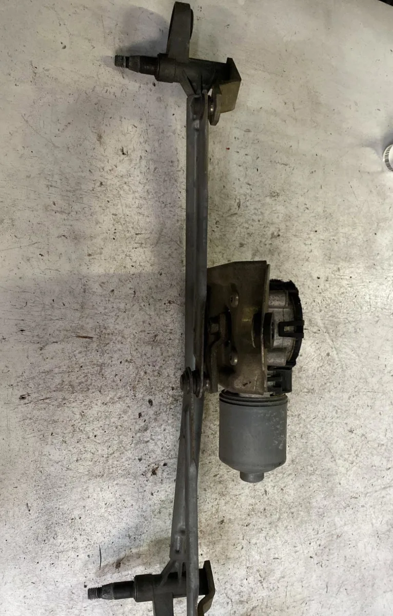 Moteur essuie-glace avant Citroen C5 I (DC_) 2.2 hdi (dc4hxb, dc4hxe) (2001-2004) occasion