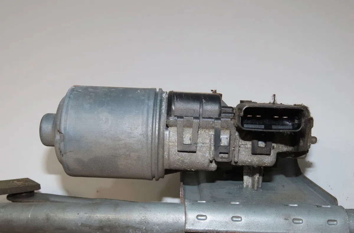 Moteur essuie-glace avant Citroen C5 II (RC_) 2.0 hdi (rcrhrh) (2004-2008) 5 portes occasion