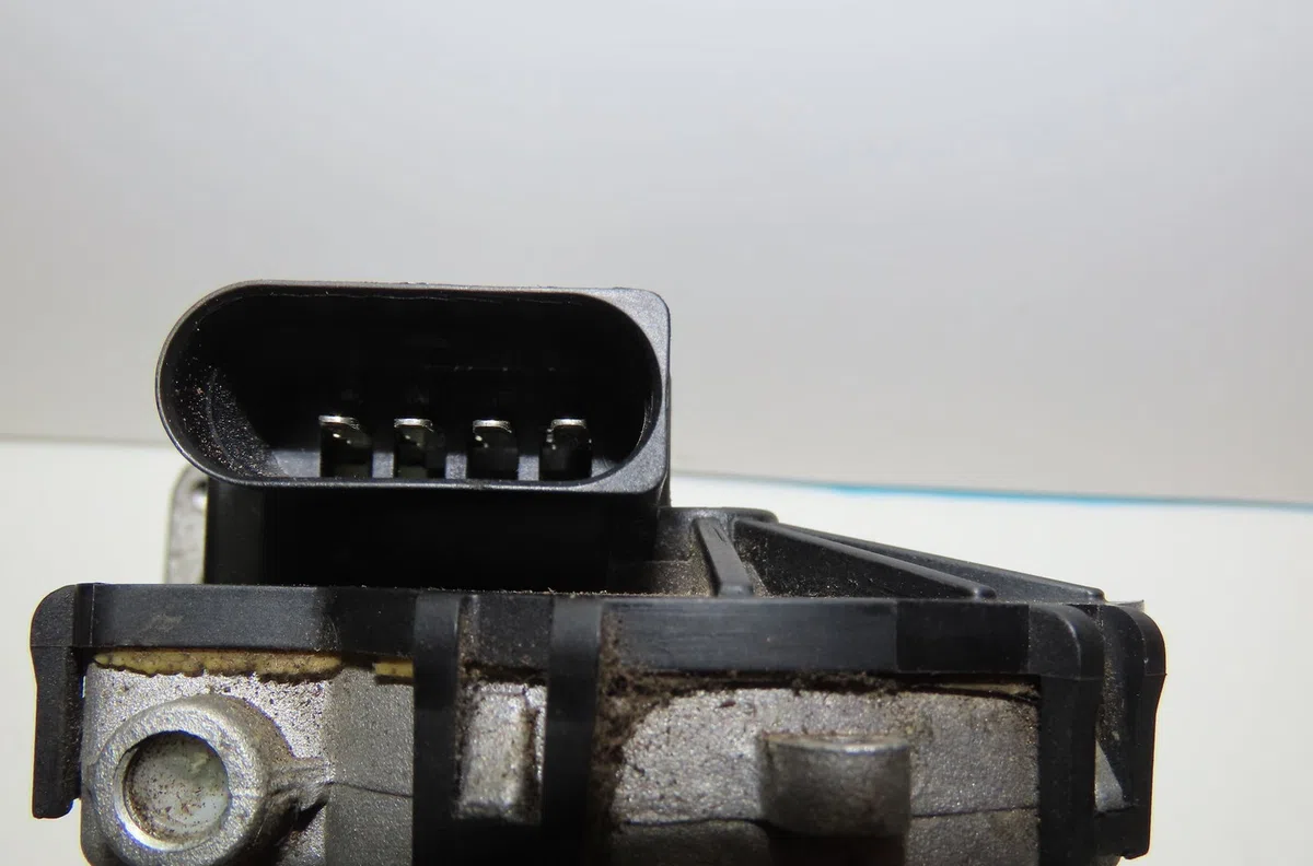 Moteur essuie-glace avant Citroen NEMO Monospace 1.3 hdi 75 (2010) occasion