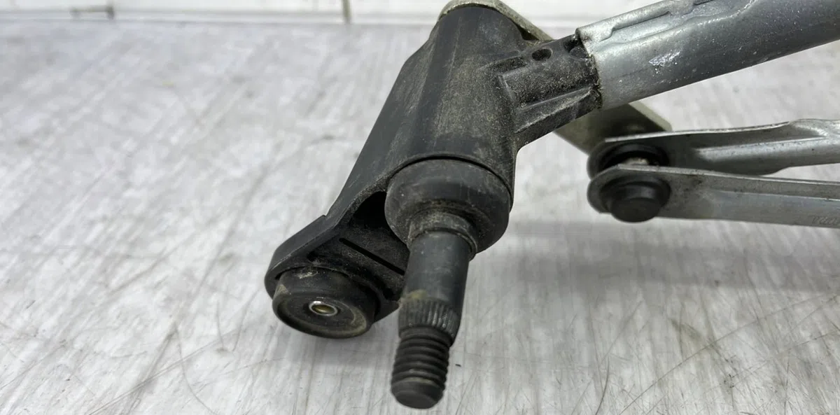 Moteur essuie-glace avant DACIA DUSTER 2 PHASE 2 occasion