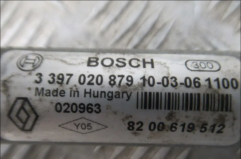 Moteur essuie-glace avant Dacia SANDERO 1.2 16v (2008) 5 portes occasion