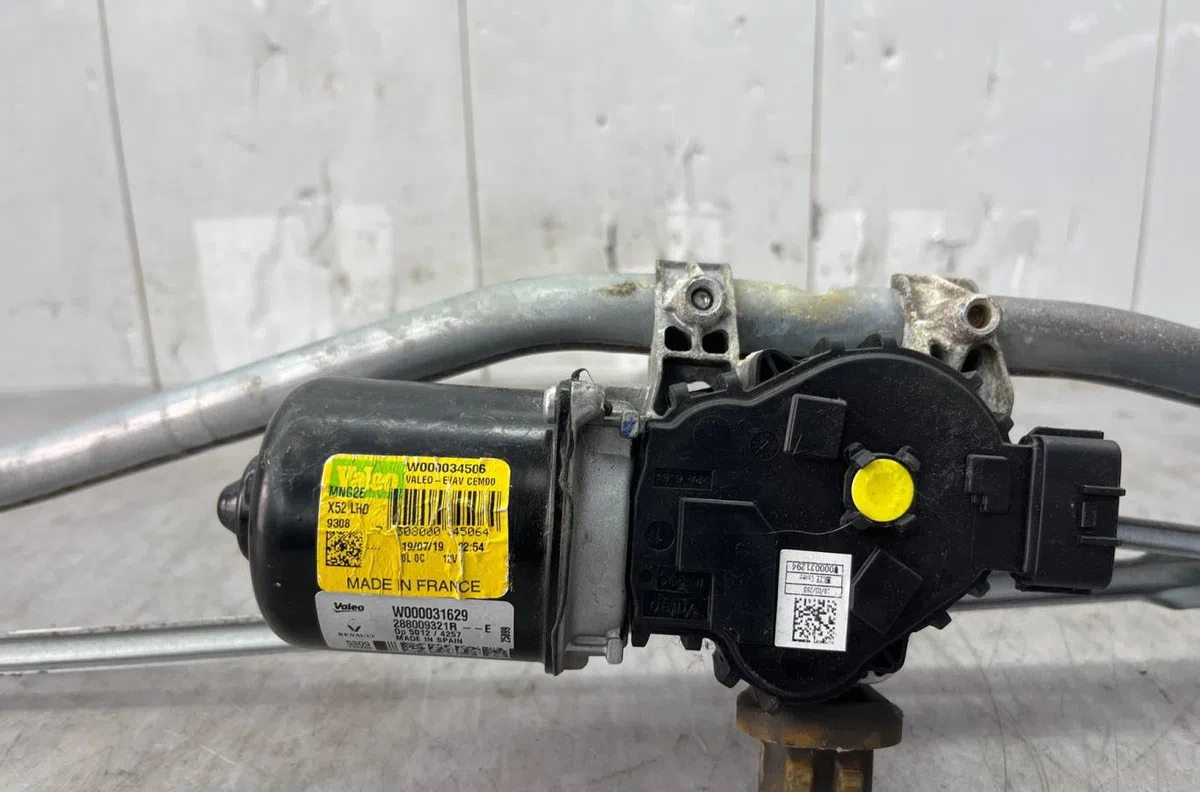 Moteur essuie-glace avant DACIA SANDERO 2 PHASE 2 occasion