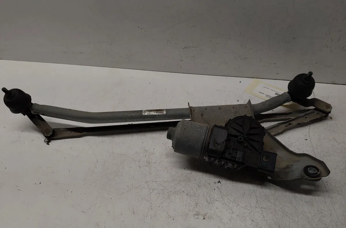 Moteur essuie-glace avant DACIA SANDERO I occasion