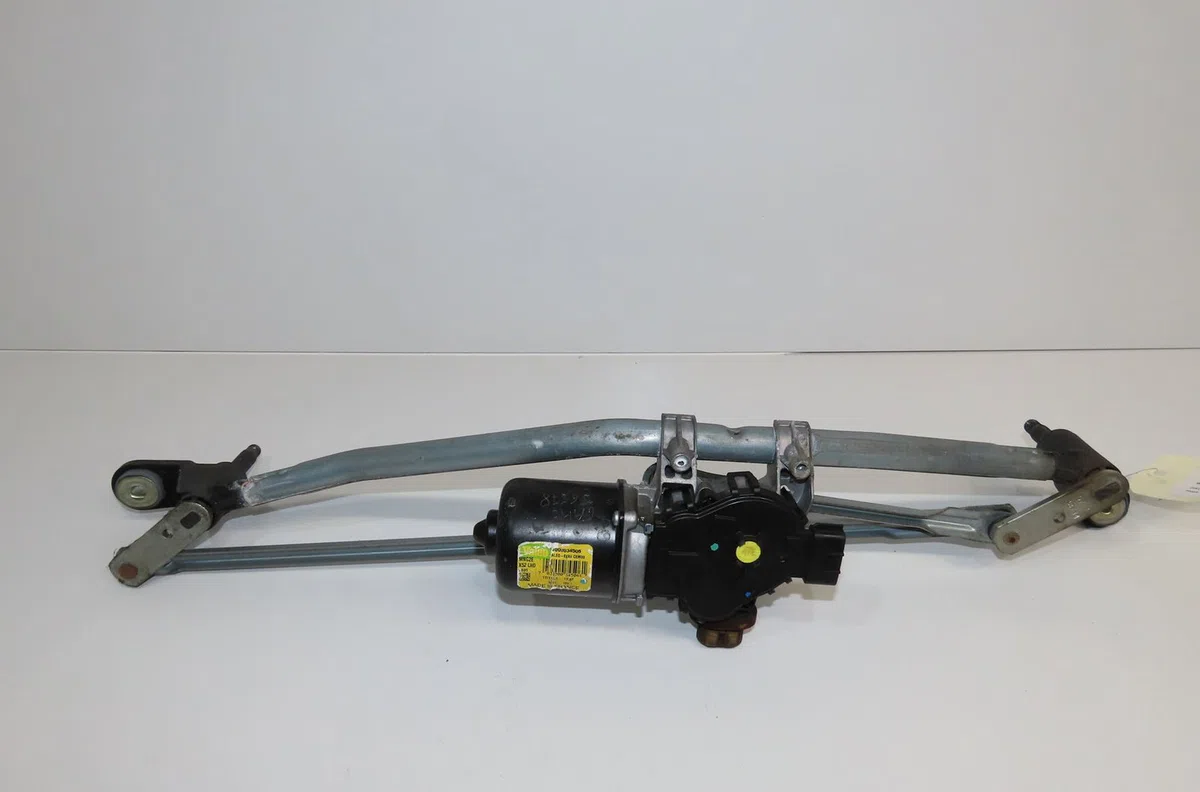 Moteur essuie-glace avant Dacia SANDERO II 1.5 dci (2012) 5 portes occasion