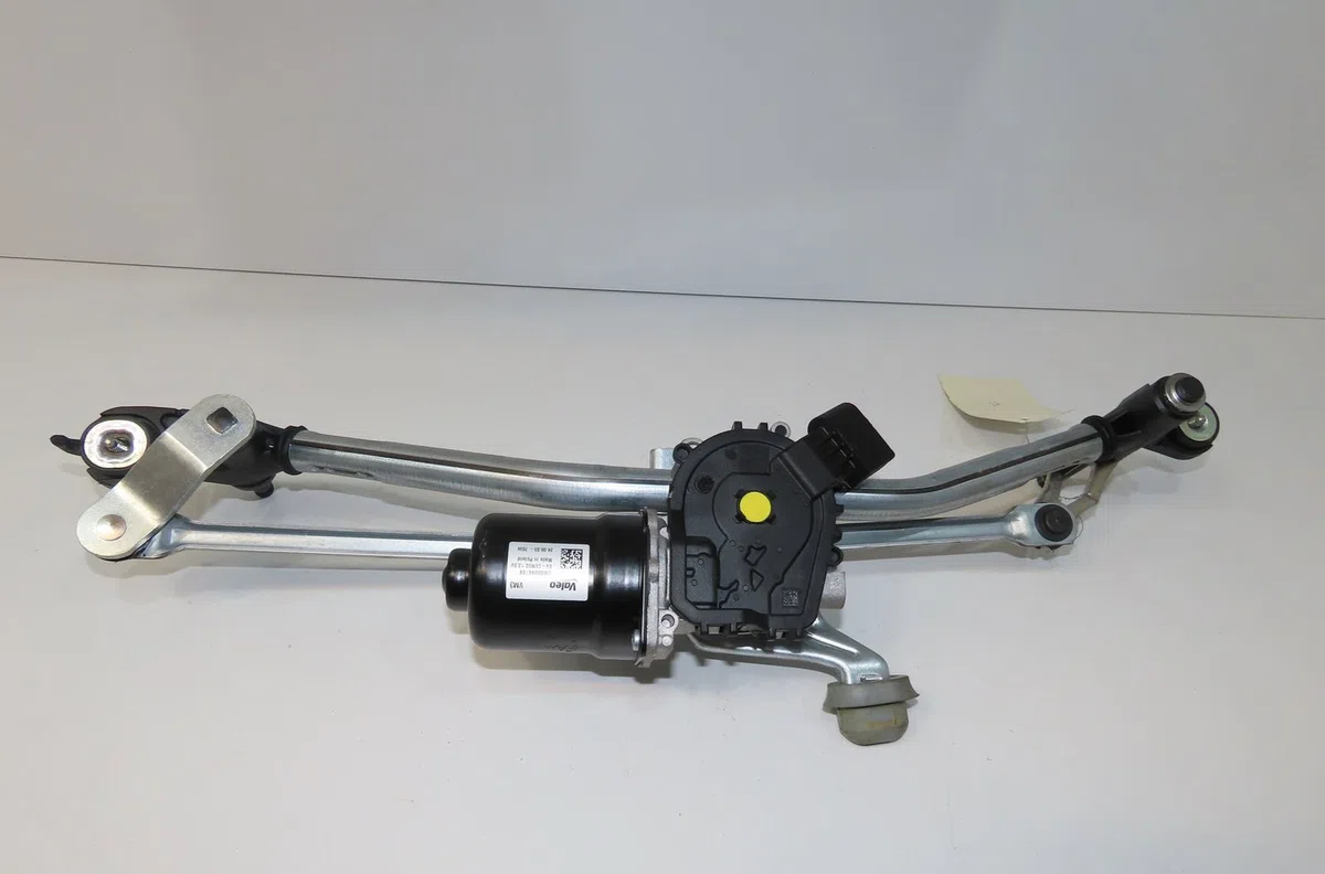 Moteur essuie-glace avant Ds DS 3 CROSSBACK (UR_, UC_, UJ_) 1.2 puretech 130 (2018) occasion