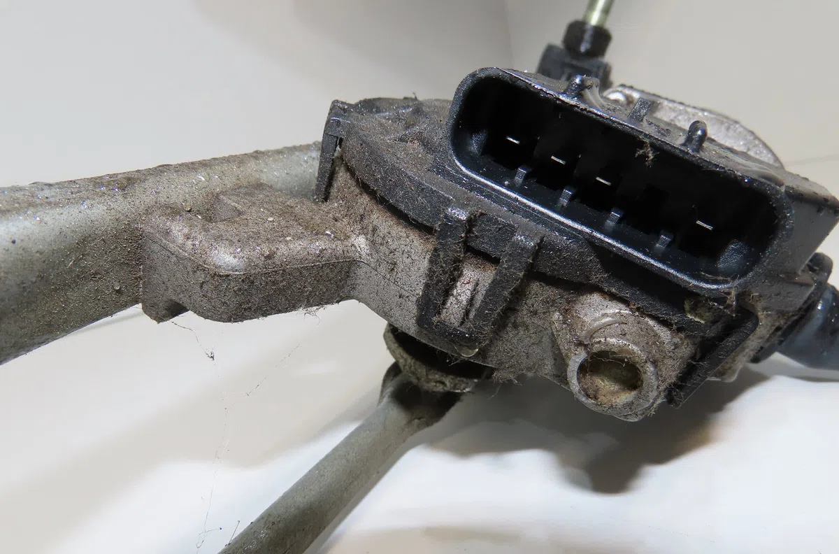 Moteur essuie-glace avant Fiat BRAVO II (198_) 1.6 d multijet (198axh1b) (2007-2014) 5 portes occasion