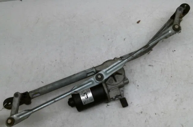 Moteur essuie-glace avant Fiat PUNTO (188_) 1.2 60 (188.030, .050, .130, .150, .230, .250) (1999-2010) occasion