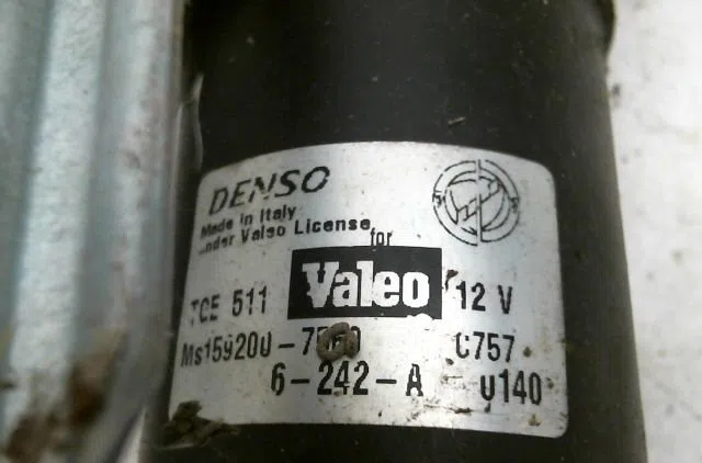 Moteur essuie-glace avant Fiat PUNTO (188_) 1.2 60 (188.030, .050, .130, .150, .230, .250) (1999-2010) occasion