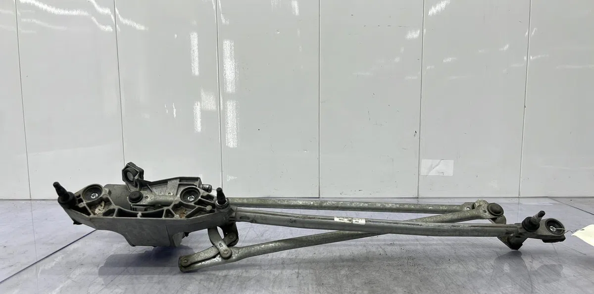 Moteur essuie-glace avant FORD C-MAX 1 PHASE 1 occasion
