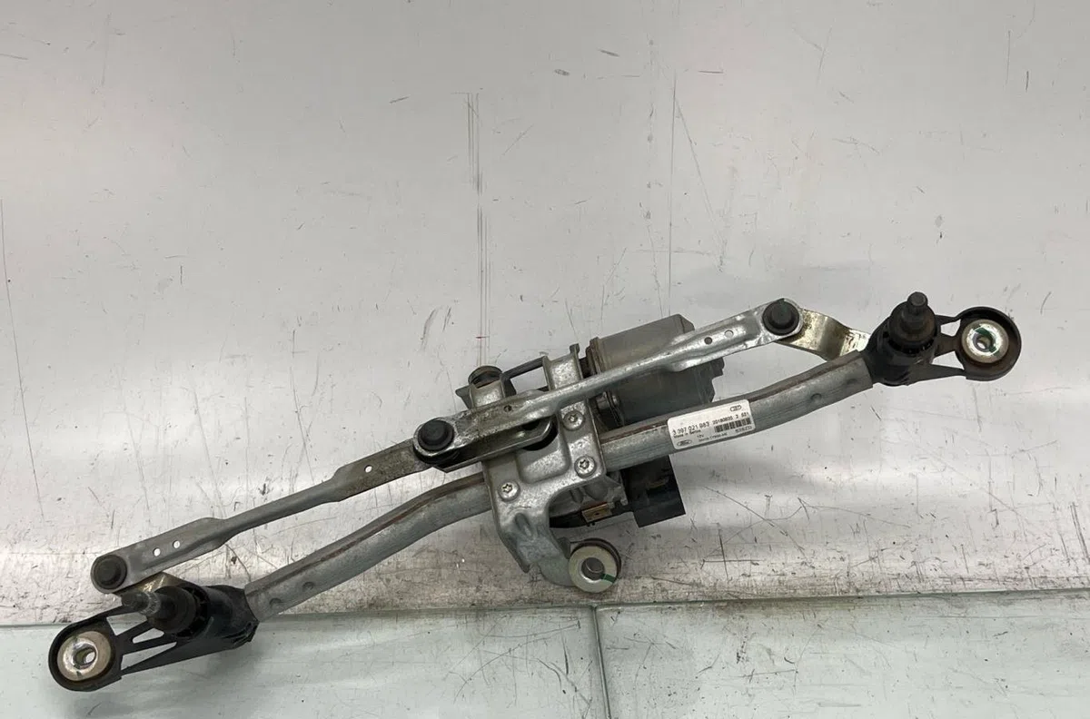 Moteur essuie-glace avant FORD ECOSPORT PHASE 3 occasion