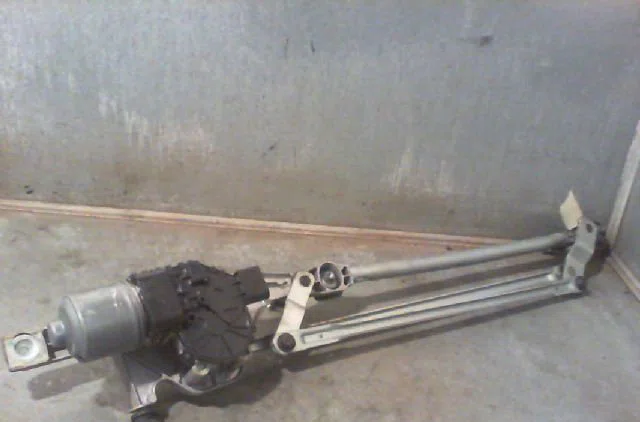 Moteur essuie-glace avant FORD FOCUS 2006 occasion