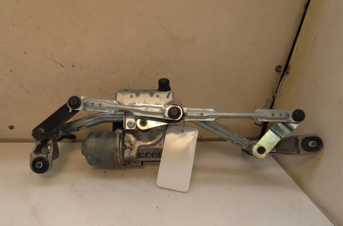 Moteur essuie-glace avant Ford PUMA (J2K, CF7) 1.0 ecoboost mhev (2019) occasion