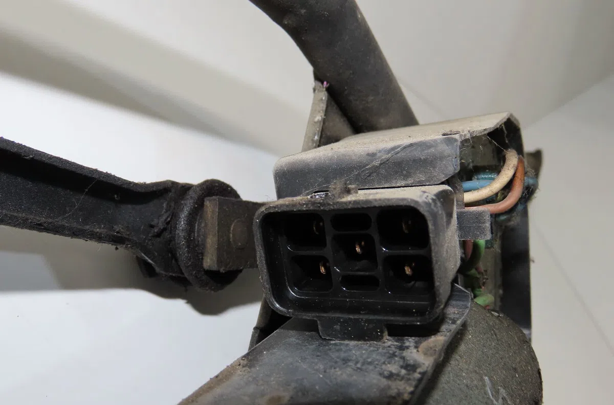 Moteur essuie-glace avant Ford TRANSIT Camionnette (T_ _) 2.5 d (tal, tas, tgl, tws) (1988-1991) occasion