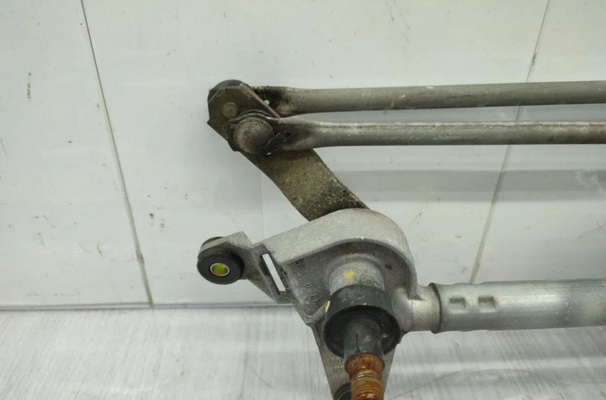 Moteur essuie-glace avant HONDA ACCORD 7 PHASE 1 occasion