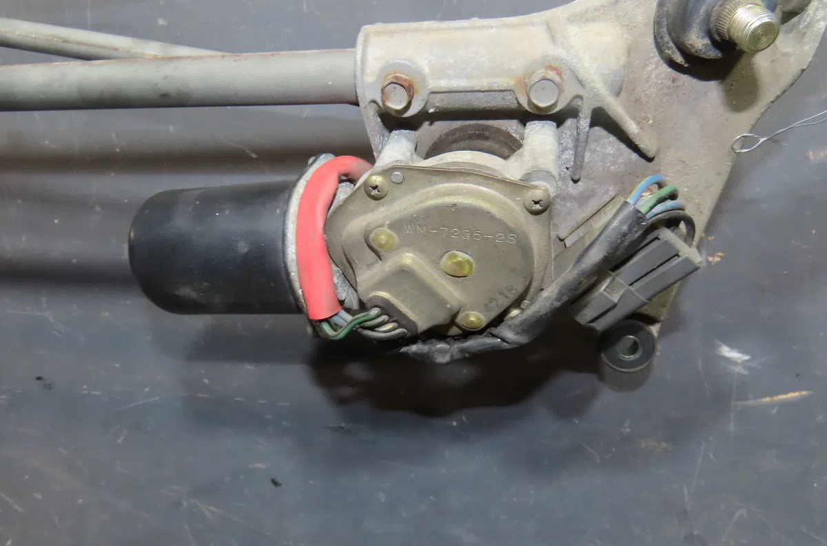 Moteur essuie-glace avant Honda PRELUDE IV (BB_) 2.0 i 16v (bb3) (1992-1996) occasion