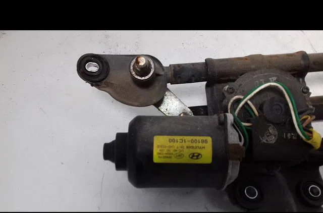 Moteur essuie-glace avant Hyundai GETZ (TB) 1.1 (2002-2005) 5 portes occasion