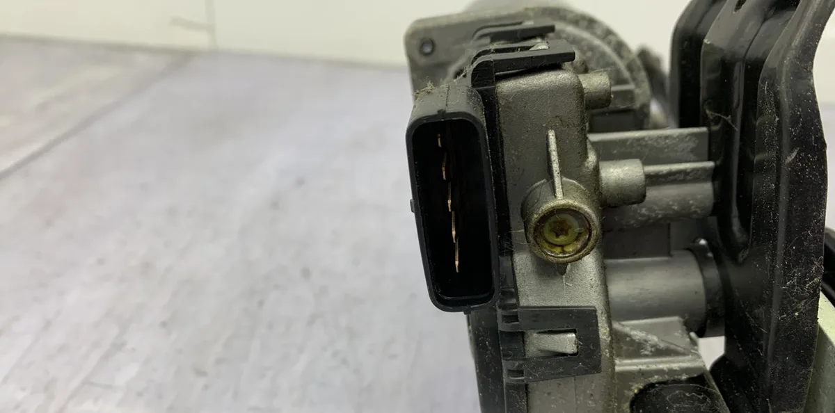 Moteur essuie-glace avant HYUNDAI I 30 1 PHASE 1 occasion