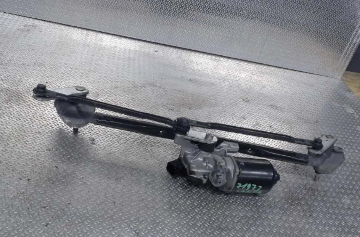 Moteur essuie-glace avant HYUNDAI SANTA FE 2 SANTA FE 2 PHASE 1 occasion
