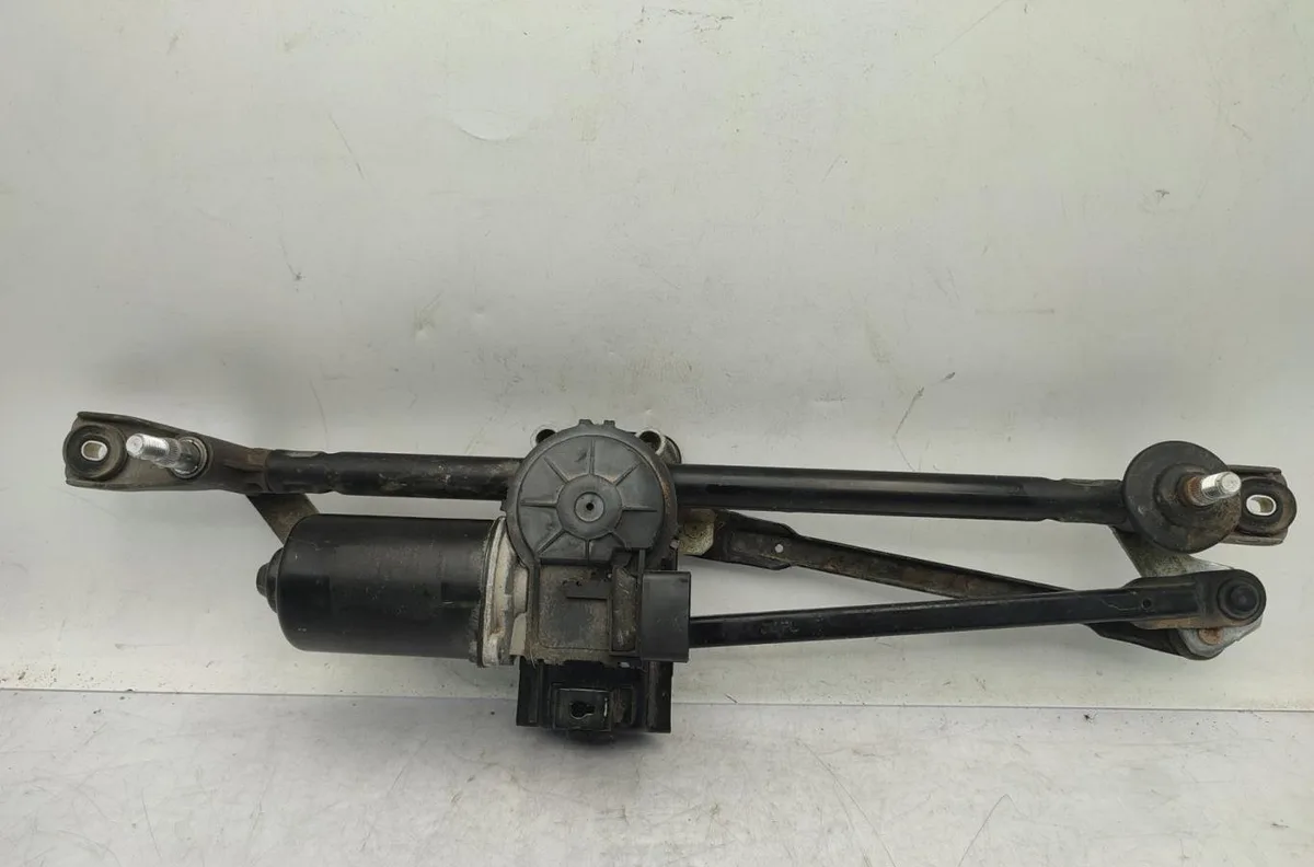 Moteur essuie-glace avant HYUNDAI TUCSON 1 occasion