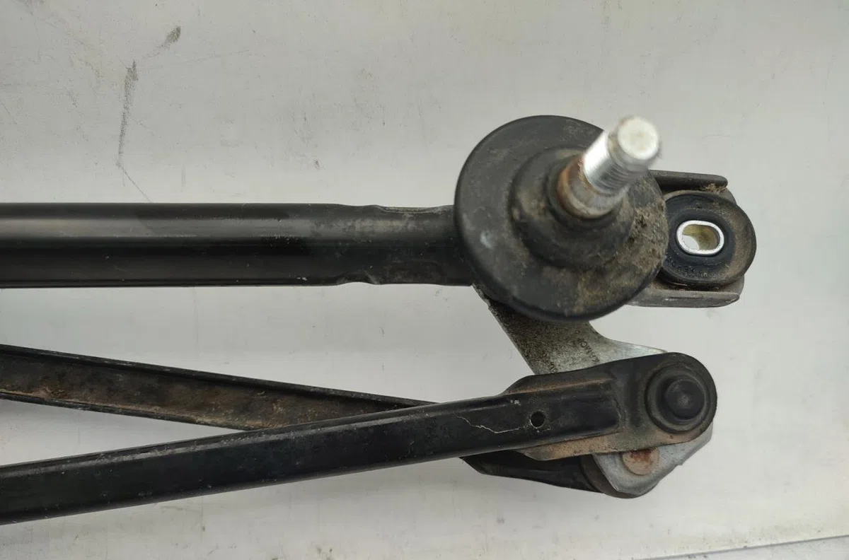 Moteur essuie-glace avant HYUNDAI TUCSON 1 occasion