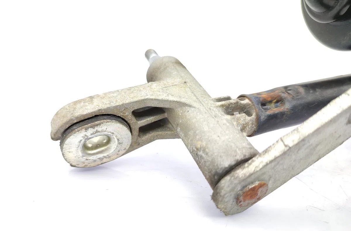 Moteur essuie-glace avant KIA PICANTO 1 PHASE 2 occasion