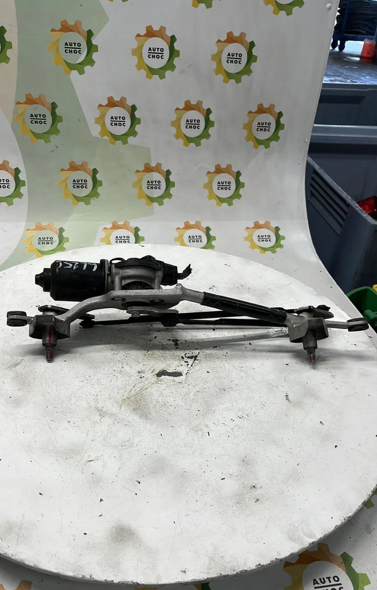 Moteur essuie-glace avant KIA RIO 4 PHASE 1 occasion