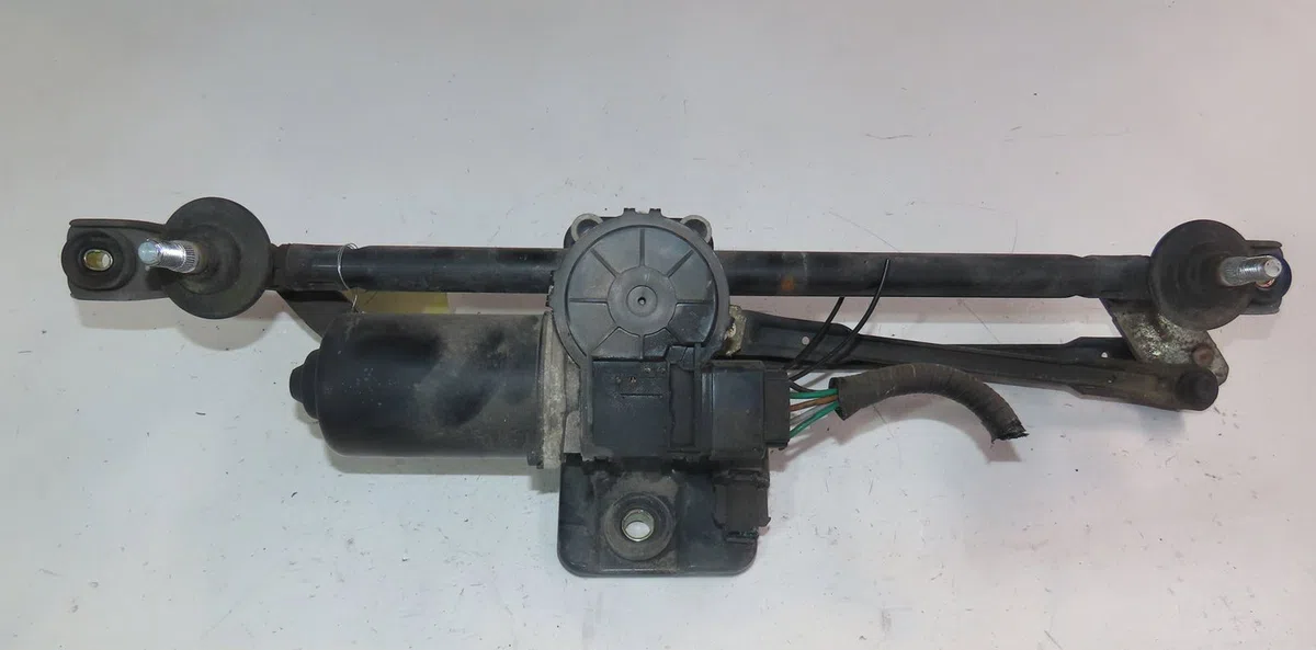 Moteur essuie-glace avant Kia SPORTAGE II (JE_, KM) 2.0 crdi (2006-2010) occasion