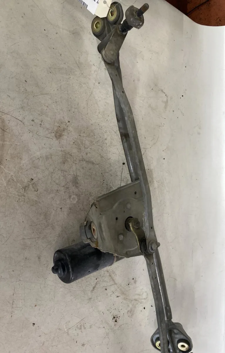 Moteur essuie-glace avant Land rover RANGE ROVER III (L322) 3.0 d 4x4 (2002-2012) occasion