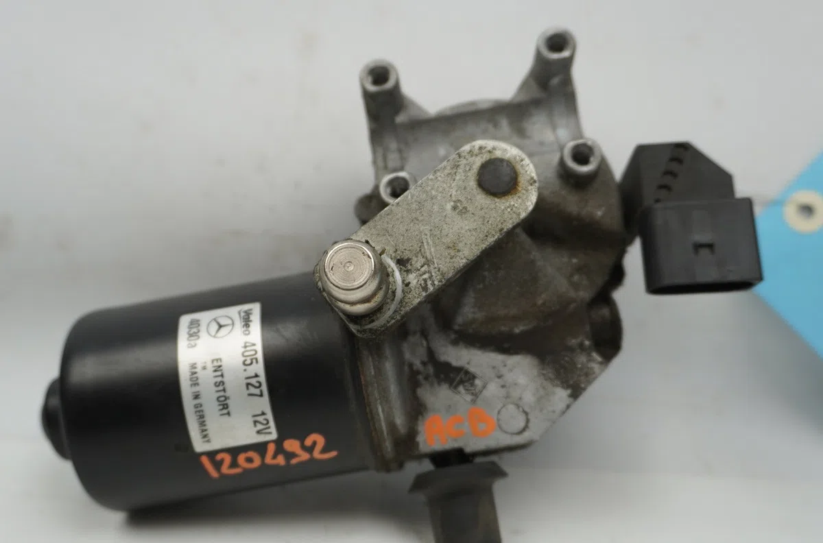 Moteur essuie-glace avant Mercedes-benz CLASSE B Sports Tourer (W245) B 180 cdi (245.207) (2005-2011) 5 portes occasion