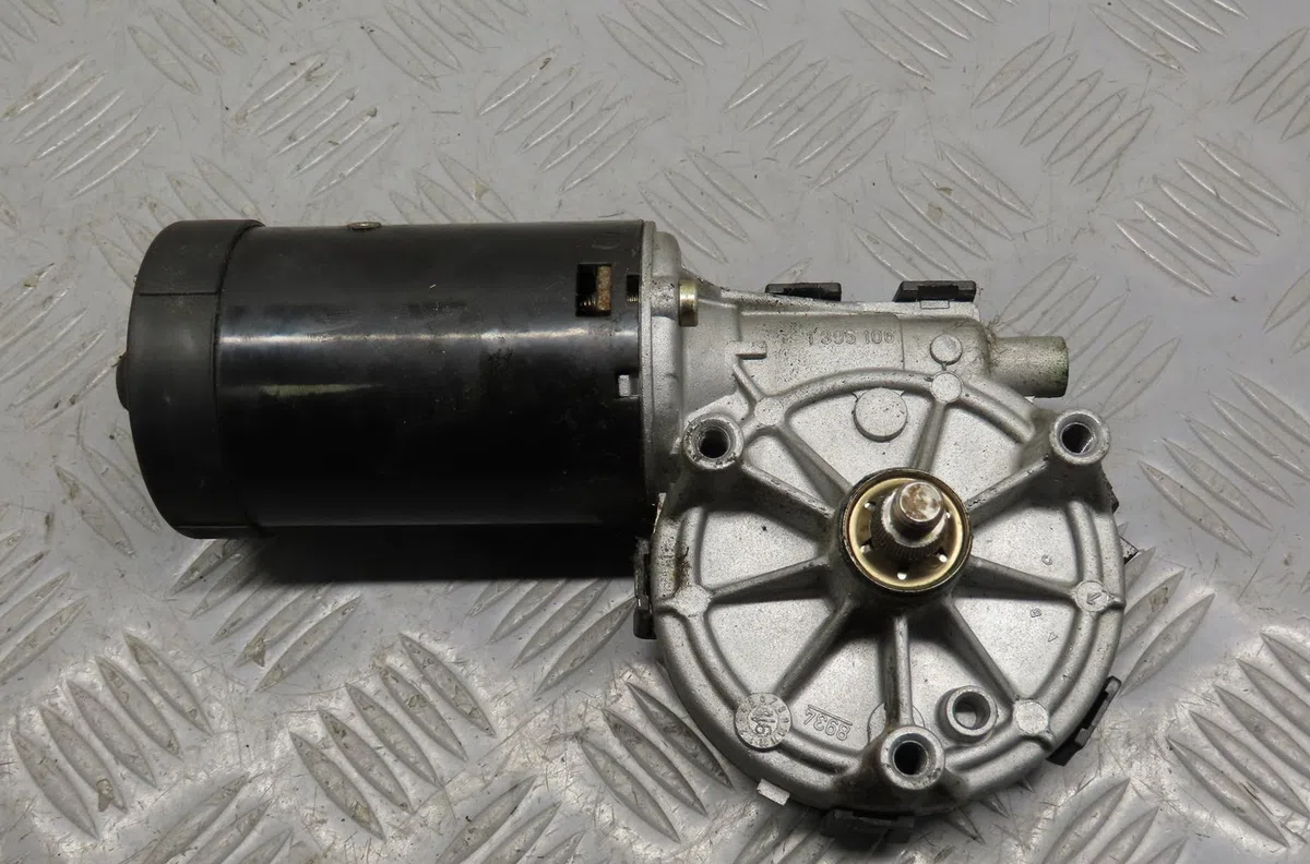 Moteur essuie-glace avant Mercedes-benz CLASSE E (W210) E 320 (210.065) (1997-2002) occasion