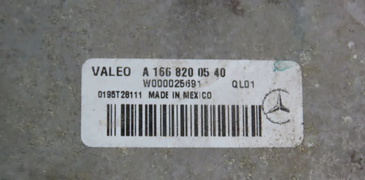 Moteur essuie-glace avant Mercedes-benz CLASSE M (W166) Ml 250 cdi - bluetec 4-matic (166.004, 166.003) (2011-2015) occa
