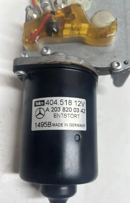 Moteur essuie-glace avant Mercedes-benz CLK (C209) Clk 320 cdi (209.320) (2005-2009) occasion