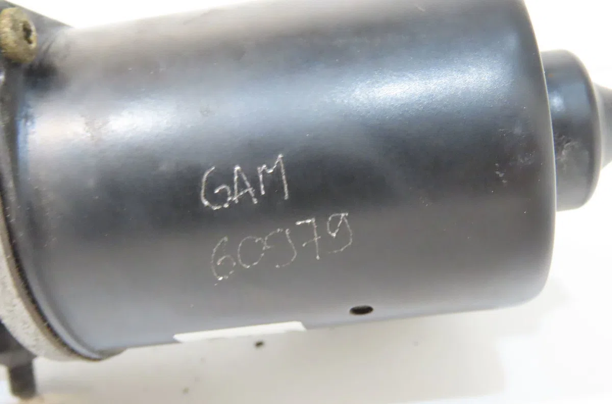 Moteur essuie-glace avant Mercedes-benz VANEO (414) 1.7 cdi (414.700) (2002-2005) occasion