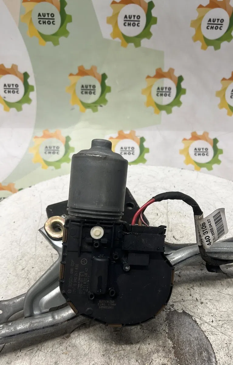Moteur essuie-glace avant MERCEDES CLASSE CLS 219 PHASE 1 occasion