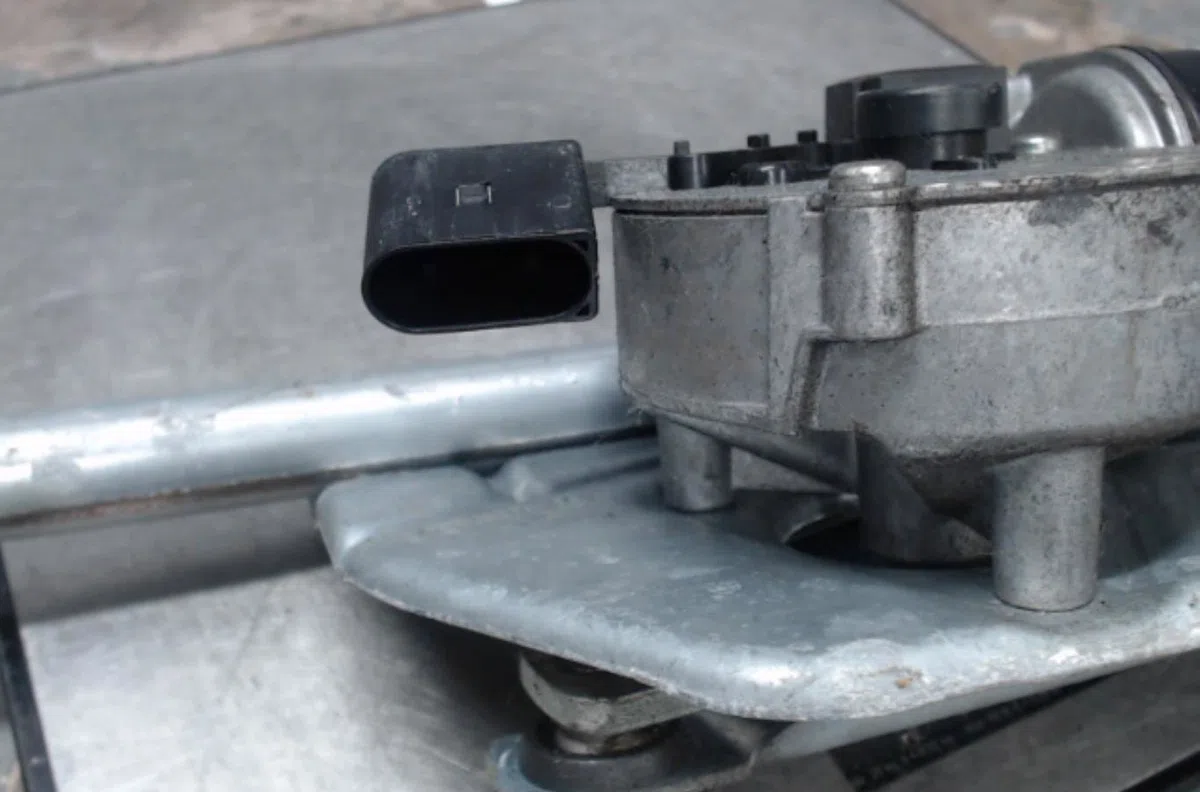 Moteur essuie-glace avant MERCEDES CLASSE M-GL (164)  CLASSE M - BM 164 occasion
