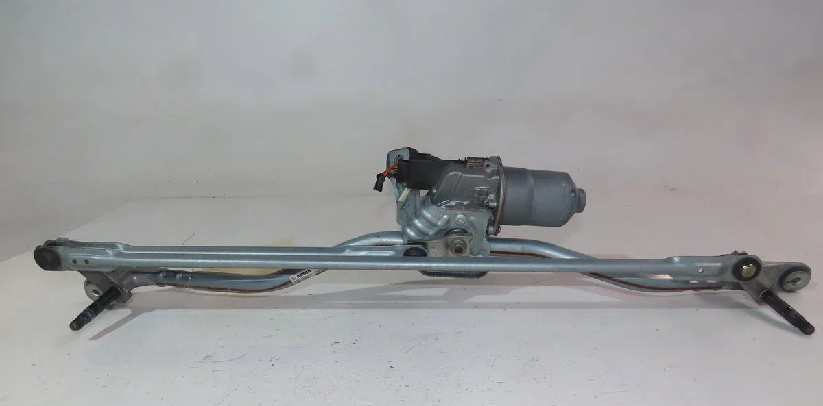Moteur essuie-glace avant Mini MINI CLUBMAN (F54) Cooper (2014) occasion