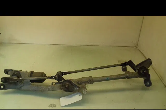 Moteur essuie-glace avant Mitsubishi LANCER VIII (CY_A, CZ_A) 2.0 di-d (cy8a) (2008) occasion