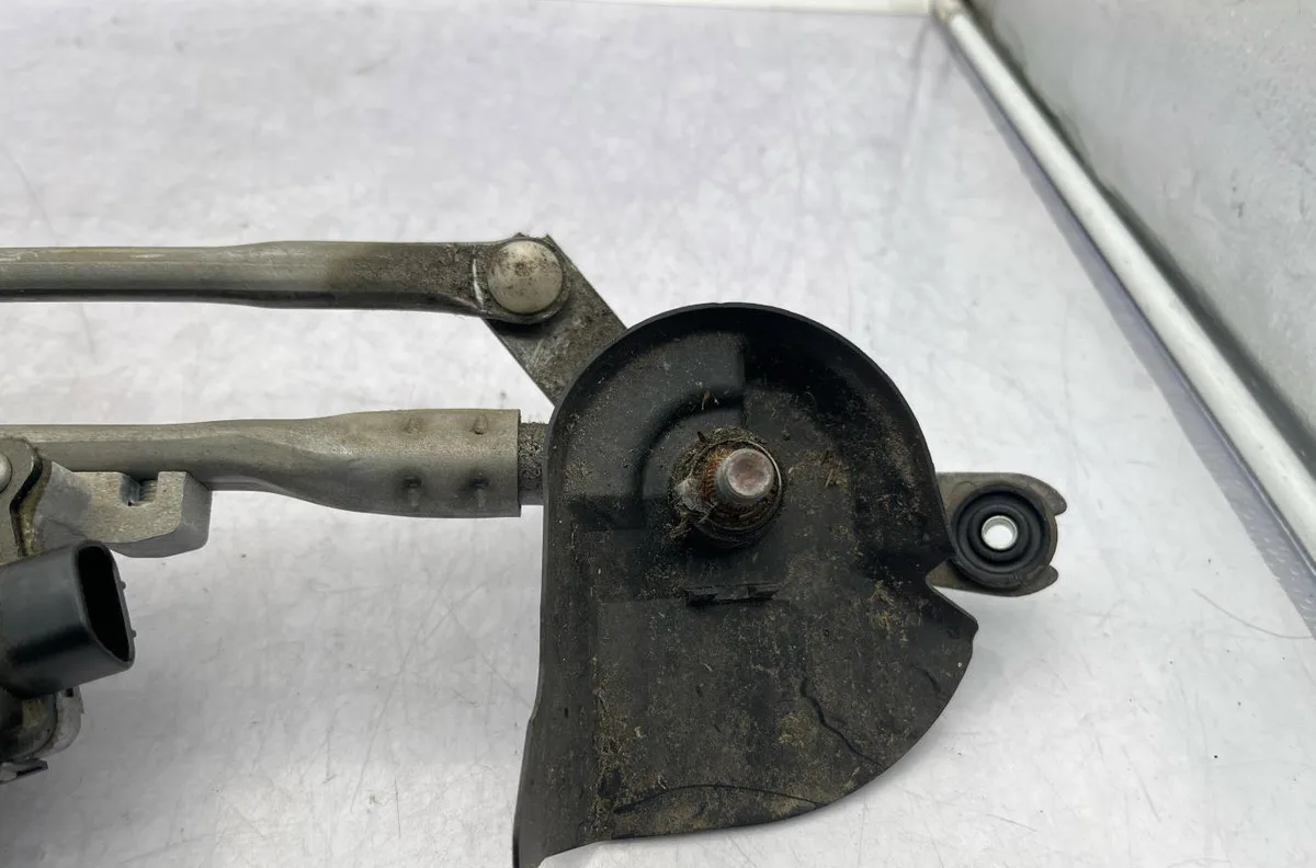Moteur essuie-glace avant MITSUBISHI OUTLANDER 3 PHASE 2 occasion