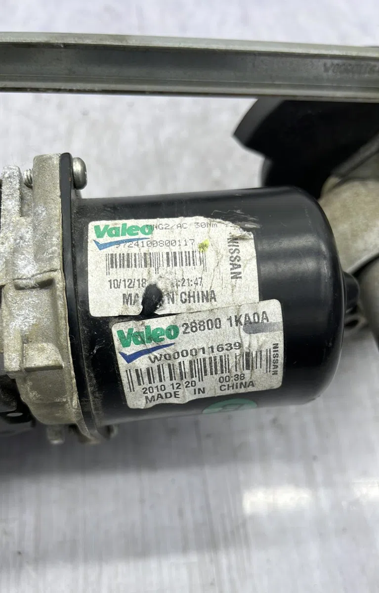 Moteur essuie-glace avant NISSAN JUKE 1 PHASE 1 occasion