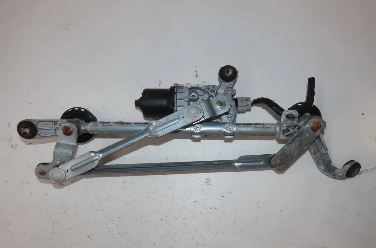 Moteur essuie-glace avant Nissan LEAF (ZE0) Electric (2010) occasion