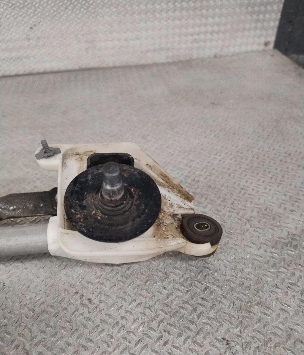 Moteur essuie-glace avant NISSAN MICRA 3 PHASE 1 occasion