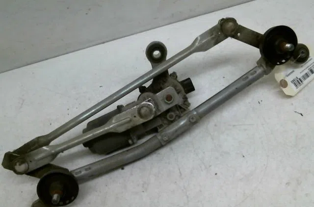 Moteur essuie-glace avant Nissan MICRA IV (K13K) 1.2 (2010-2015) occasion