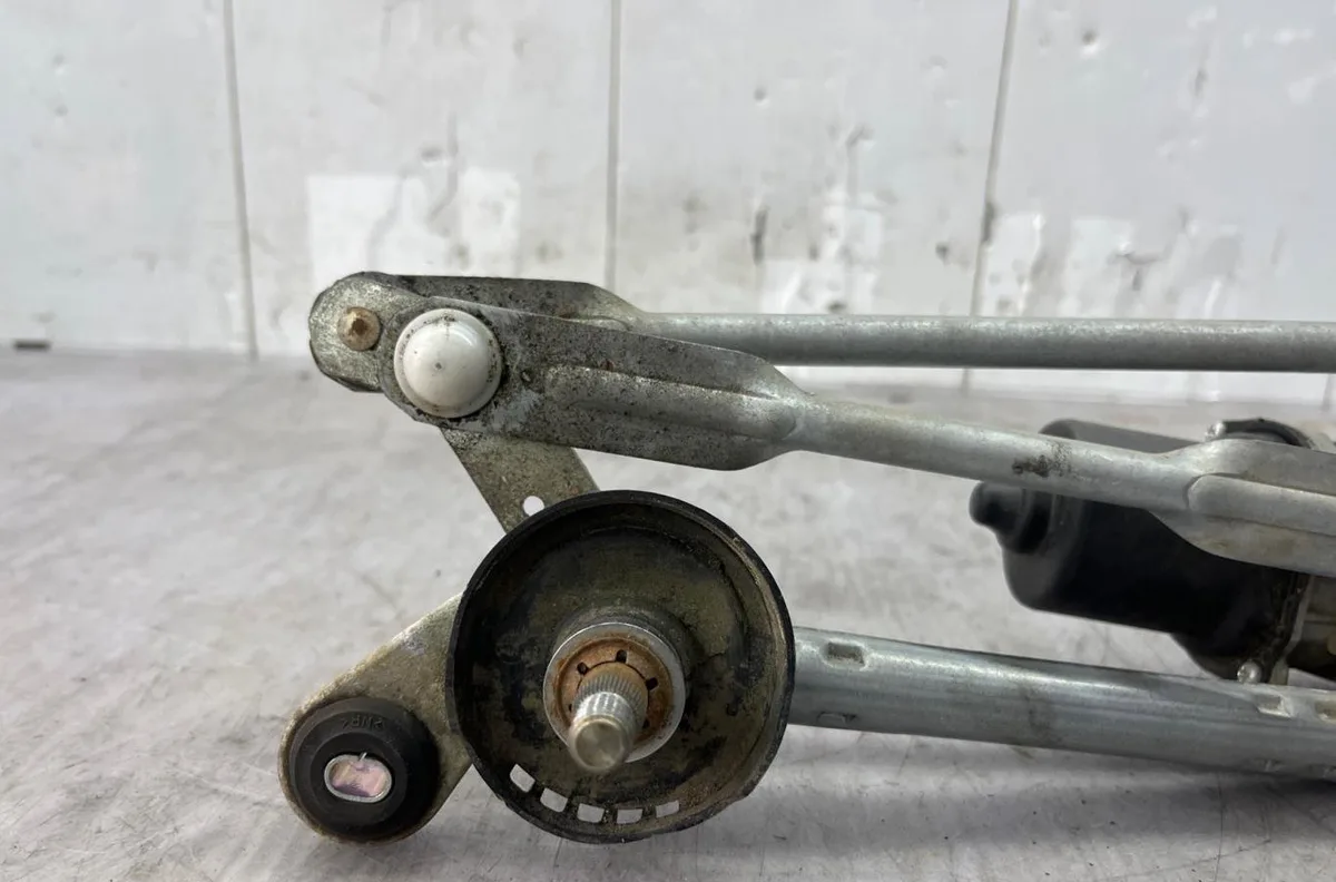 Moteur essuie-glace avant NISSAN NOTE 2 occasion