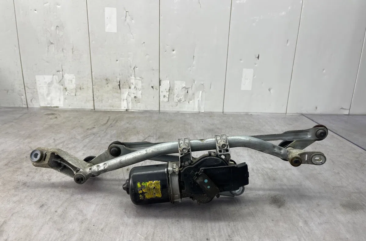 Moteur essuie-glace avant NISSAN QASHQAI 1 PHASE 2 occasion