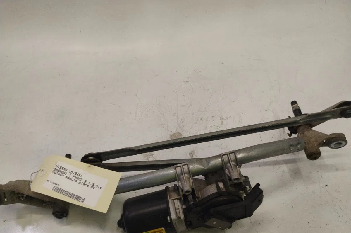 Moteur essuie-glace avant Nissan QASHQAI - QASHQAI 2 I (J10, NJ10, JJ10E) 1.5 dci (2010-2013) occasion