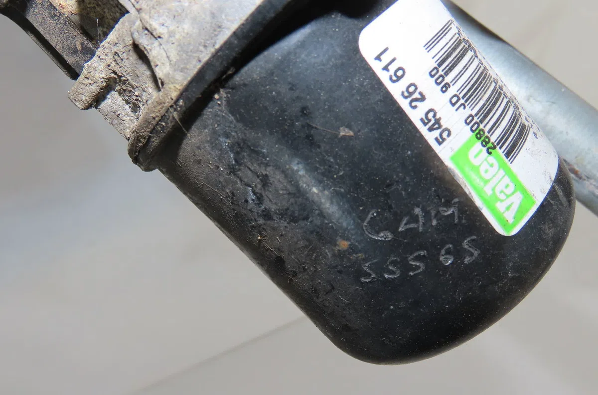 Moteur essuie-glace avant Nissan QASHQAI - QASHQAI 2 I (J10, NJ10, JJ10E) 2.0 dci (2007-2013) occasion