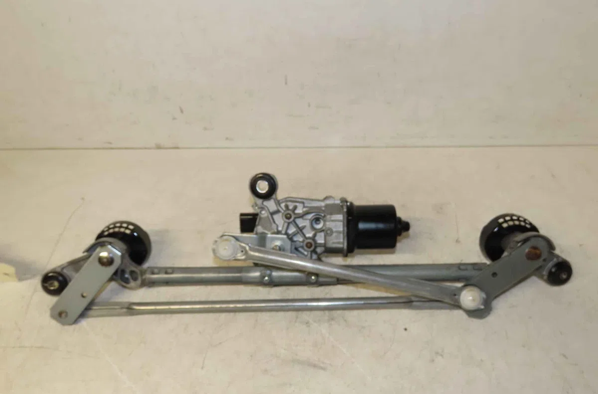 Moteur essuie-glace avant NISSAN X-TRAIL III occasion